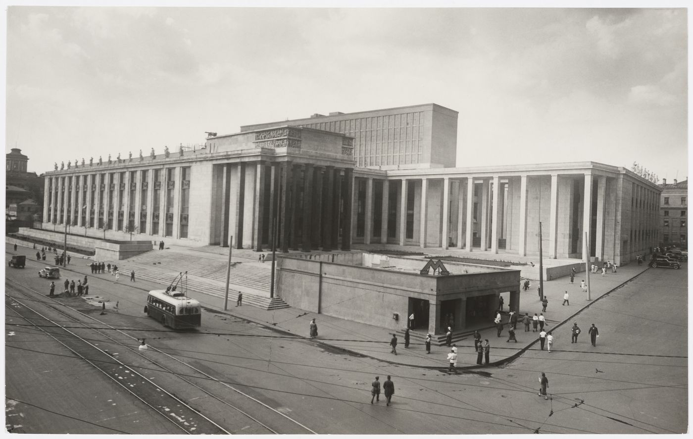 Exterior view of the V.I. Lenin National Library, Moscow
