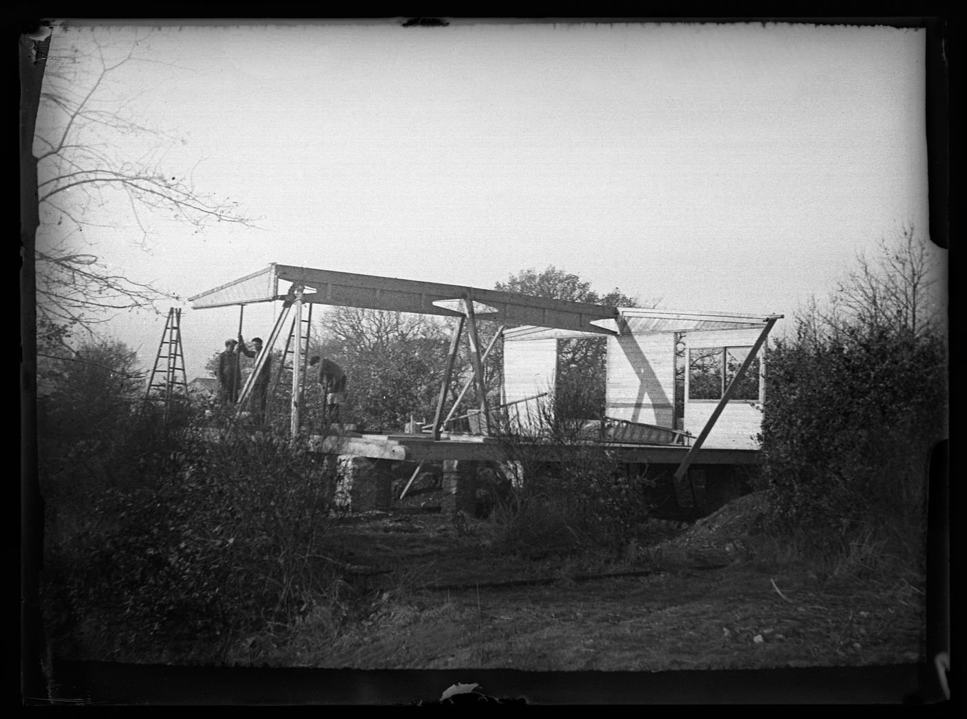 Construction of the Maisons Bureau Central de Constructions designed by Pierre Jeanneret in Saint-Auban, France