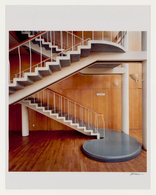 Law Courts Annex, Gothenburg, staircase in main hall