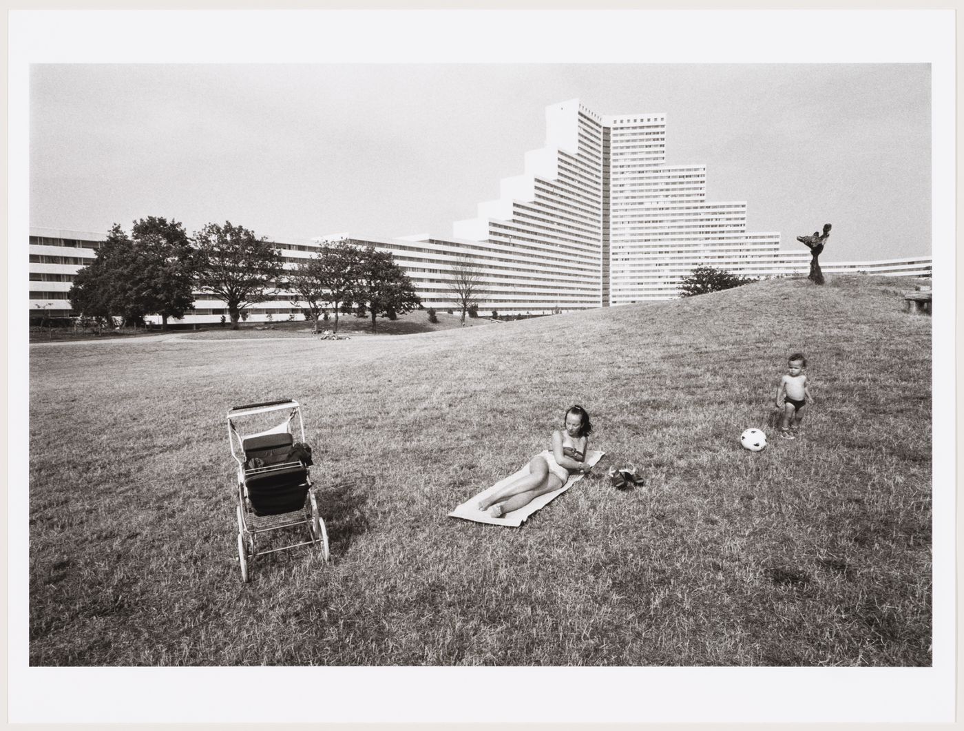 "Ensemble H.L.M. Le sillon de Bretagne, Saint-Herblain", France
