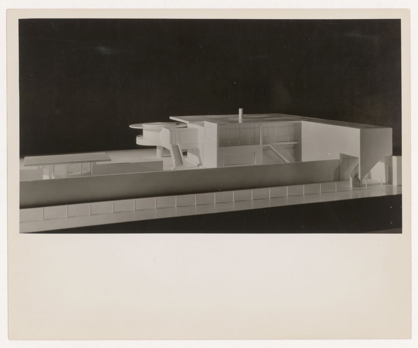 Photograph of a model for Johnson House, Pinehurst, North Carolina