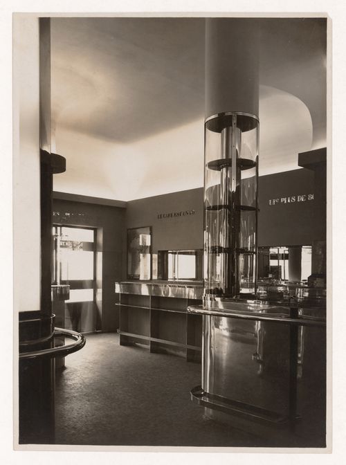 Interior view of Cafés du Brésil coffee shop, Wagram avenue, 8th arrondissement, Paris, France