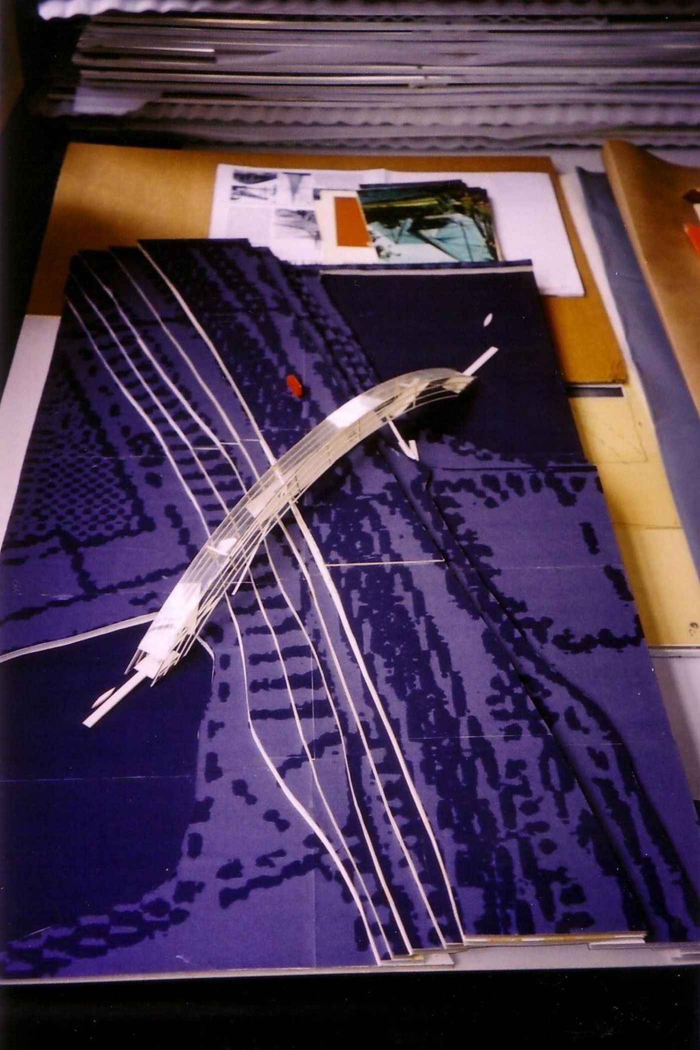 Scaled model with relief of Magnet #7