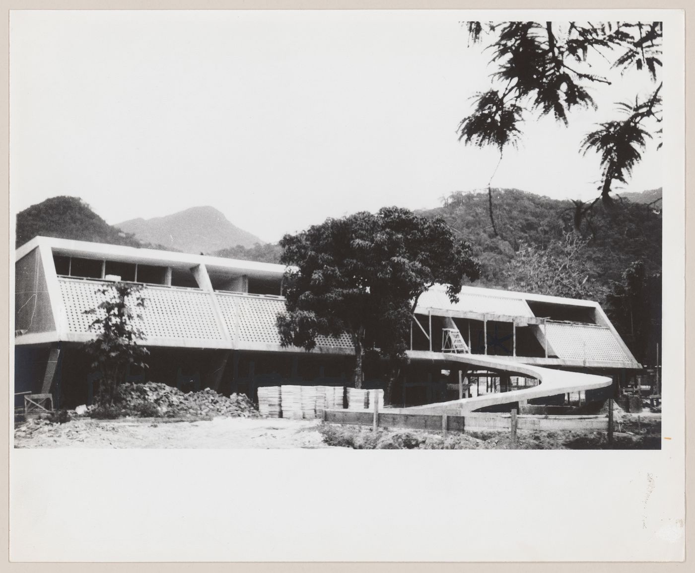 View of Leonel Miranda House, under construction, Rio de Janeiro, Brazil
