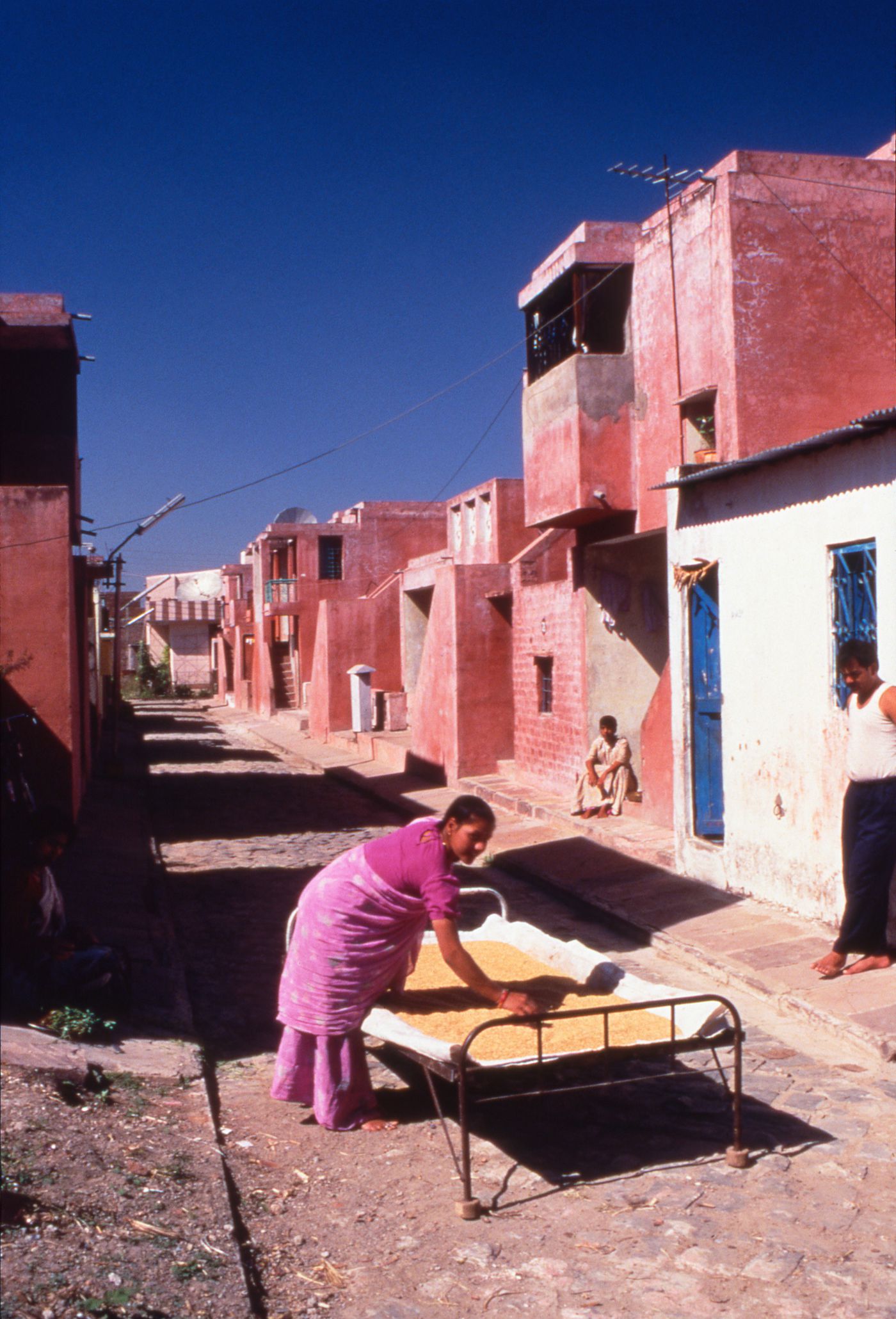 Stree life view of the McGill layout for the Aranya Housing Project in Aranya, India