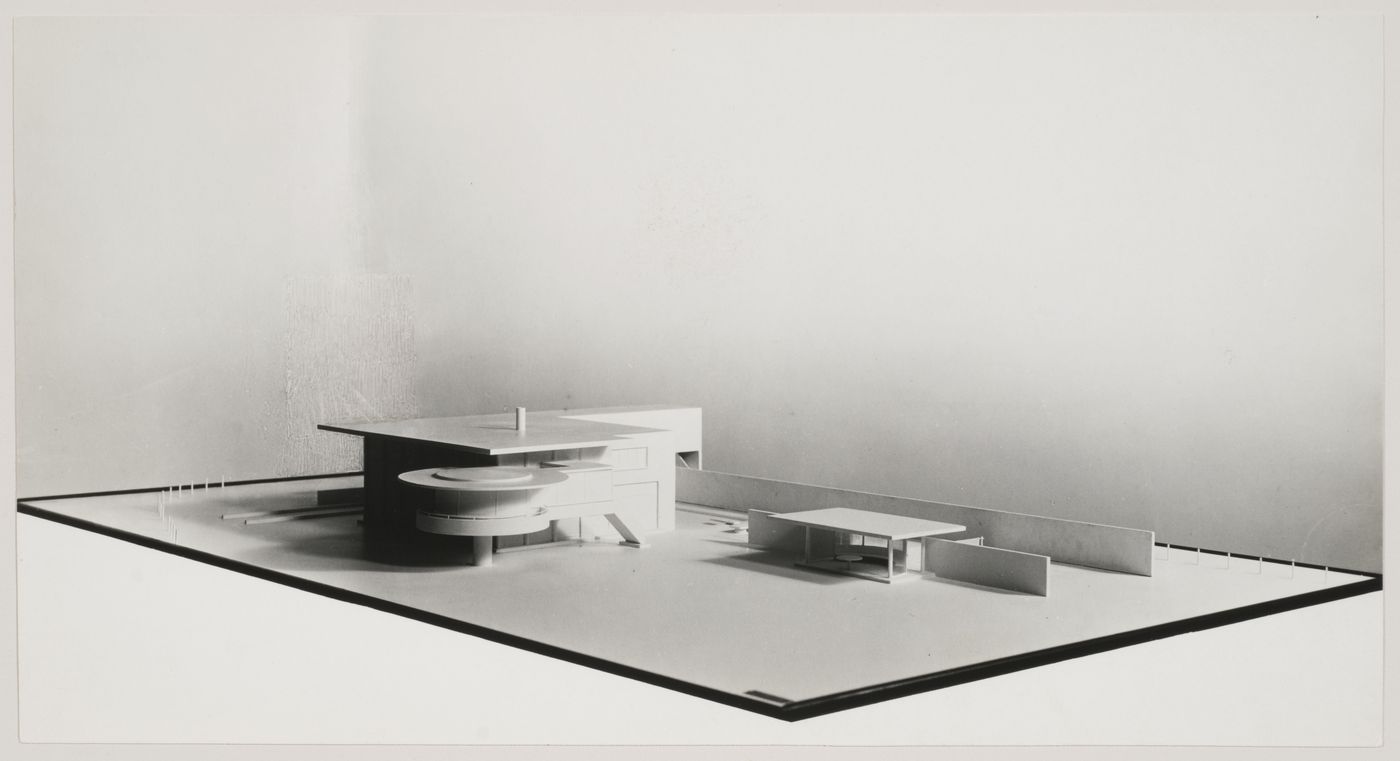 Photograph of a model for Johnson House, Pinehurst, North Carolina