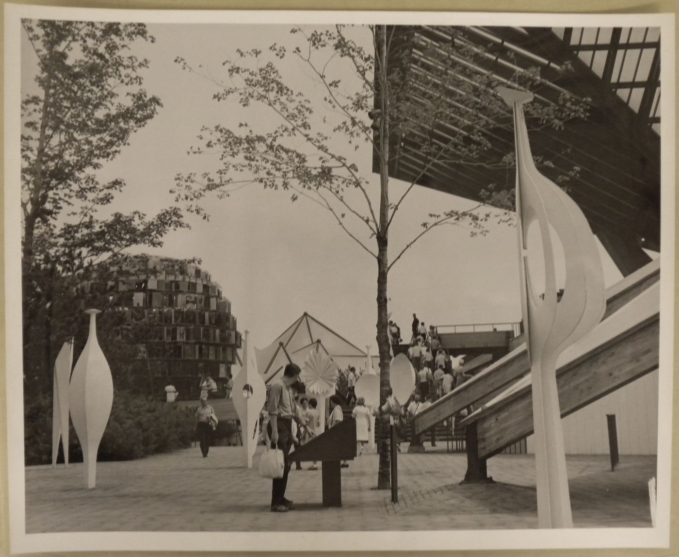 Partial view of the People Tree and of unidentified sculptures at the Canada's Pavilion, Expo 67, Montréal, Québec