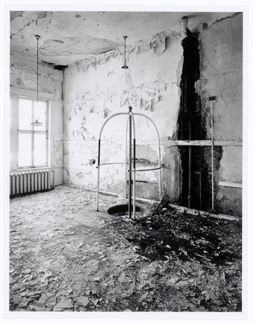 Interior view of the top of the sliding pole on the third floor of Fire Station no. 21, 1200 Mill Street, Montréal, Québec