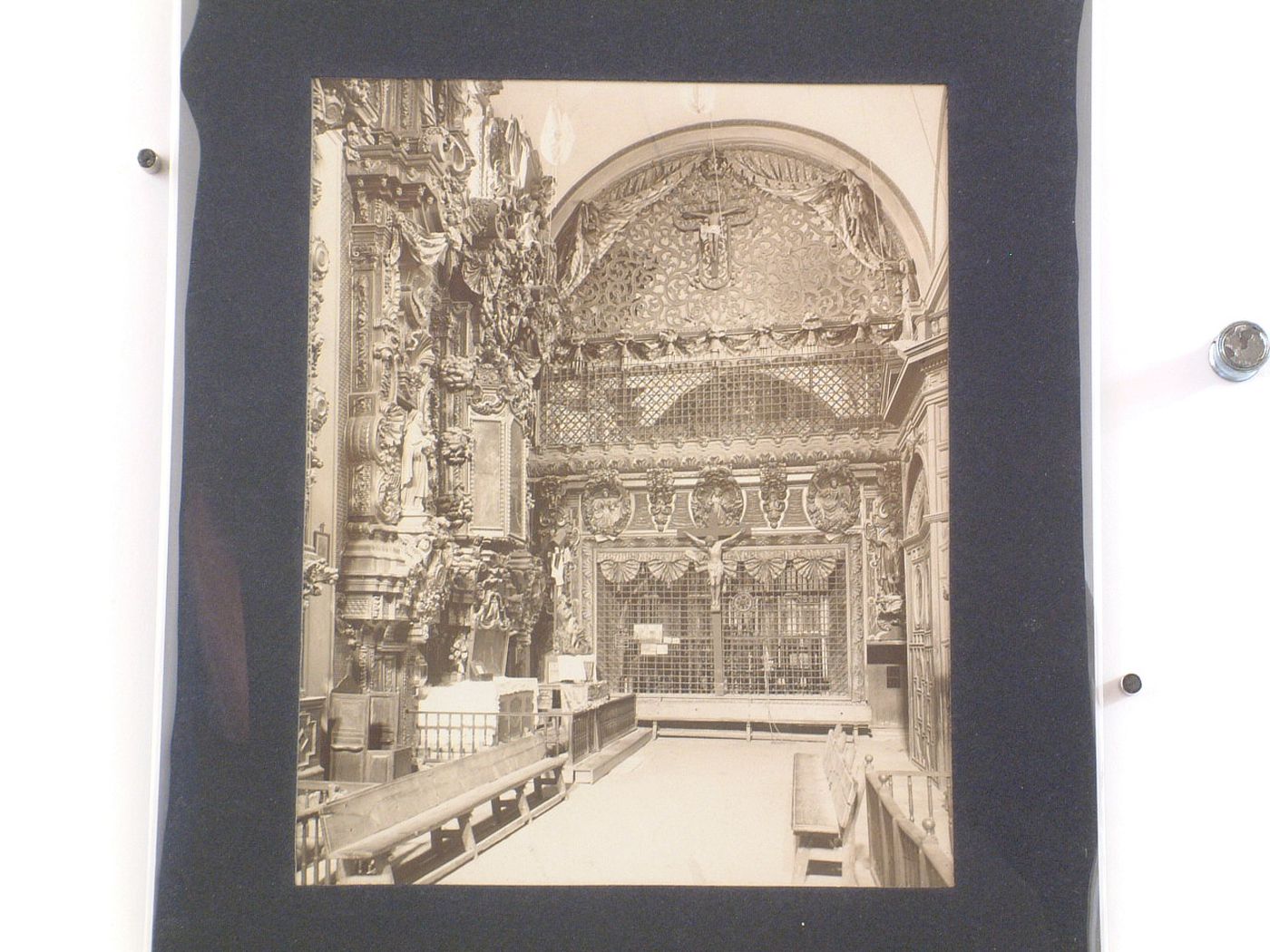 Interior view of the Church of Santa Clara showing the altarpiece dedicated to the Virgen de los Dolores [Virgin of Sorrows] and the choir screen, Convento de Santa Clara, Querétaro, Mexico