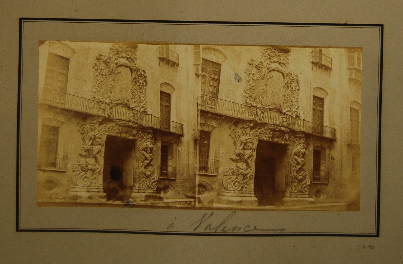 à Valence