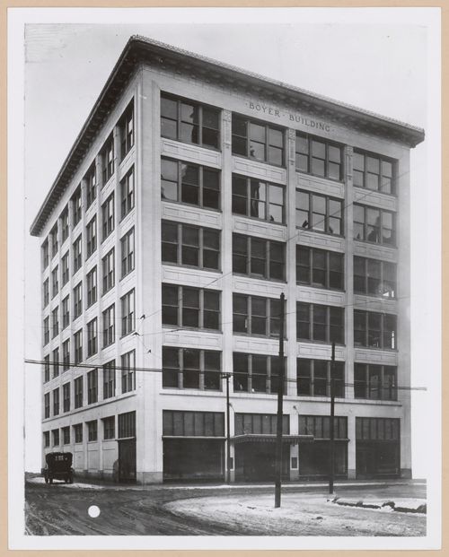 View of the principal and lateral façades of the Boyer Campbell Building, Detroit, Michigan