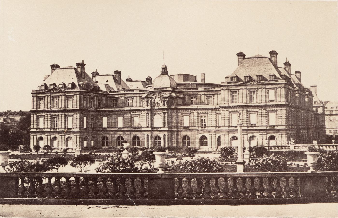 Plate from album ''Buildings, parks and streets of Paris, Versailles and environs, France''