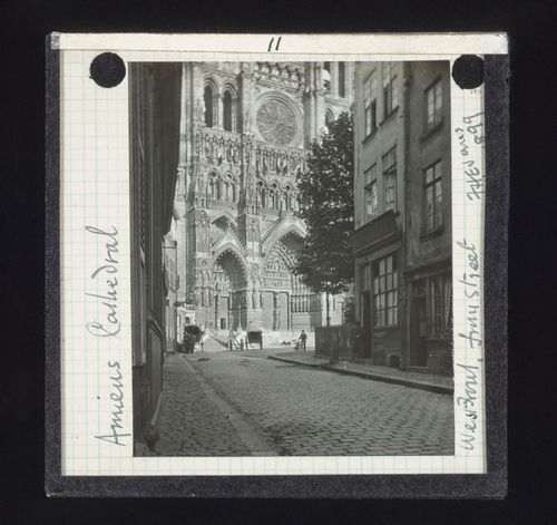 View of west façade of Cathédrale d’Amiens from street, Amiens, France