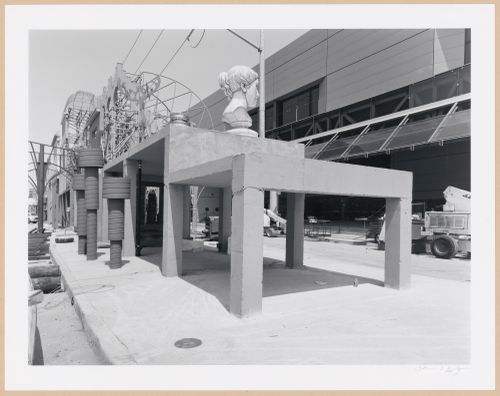 View of the Wonderwall under construction, Louisiana World Exposition, New Orleans