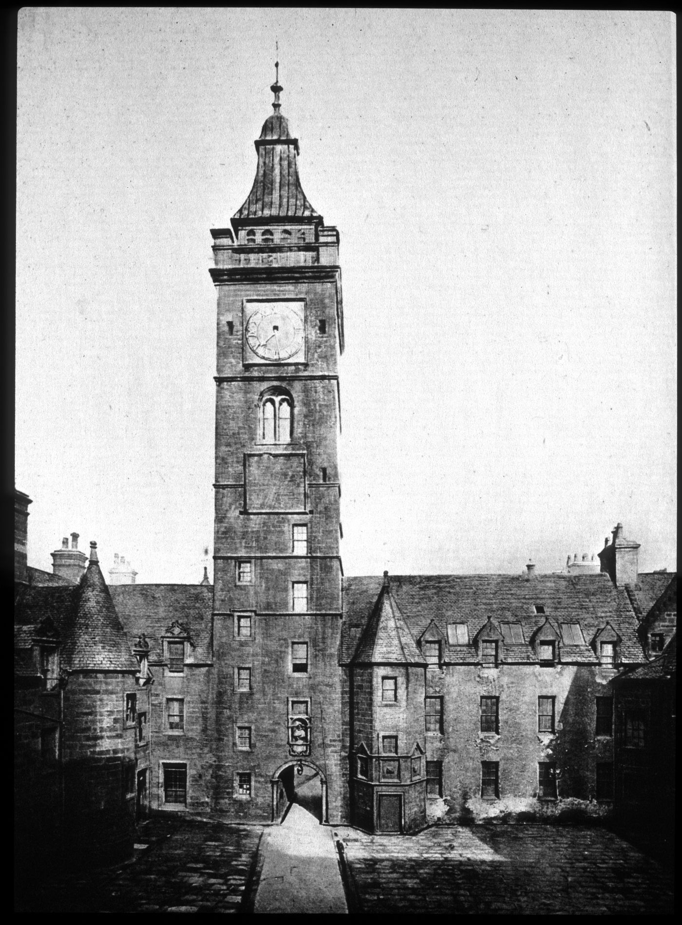 Plate from album ''University of Glasgow, Old and New''