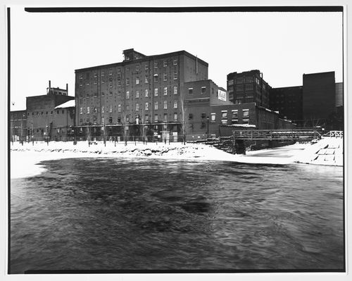 View of the Redpath Sugar Refinery and the Northern Electric Company Building at Priests' Basin, Montréal, Québec
