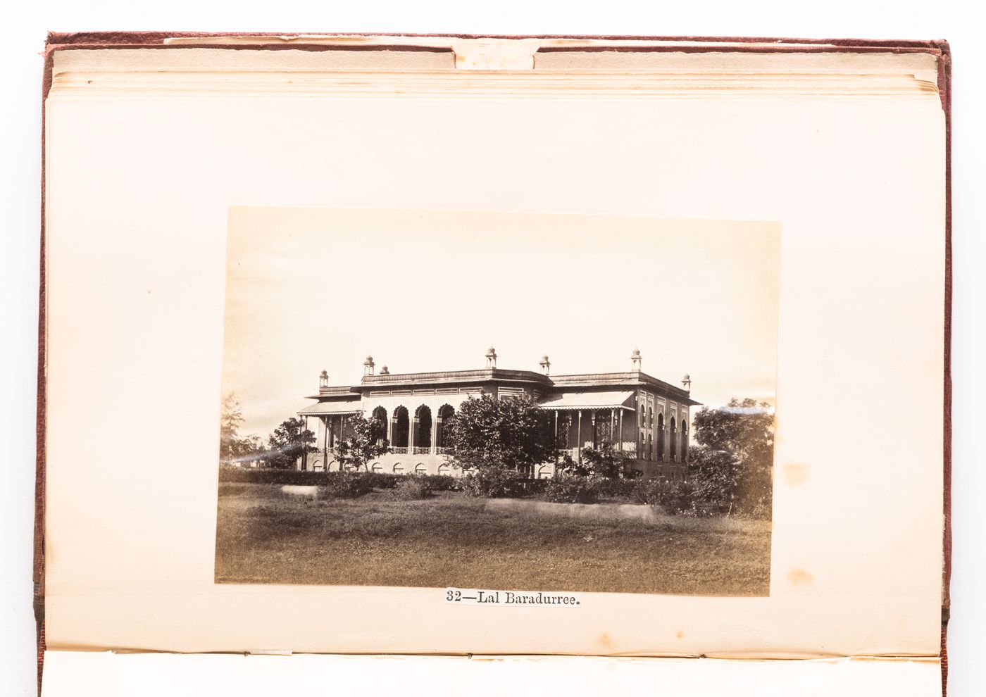 View of the Lal Baradari (also known as Kasr-i-Sultan), Lucknow, India