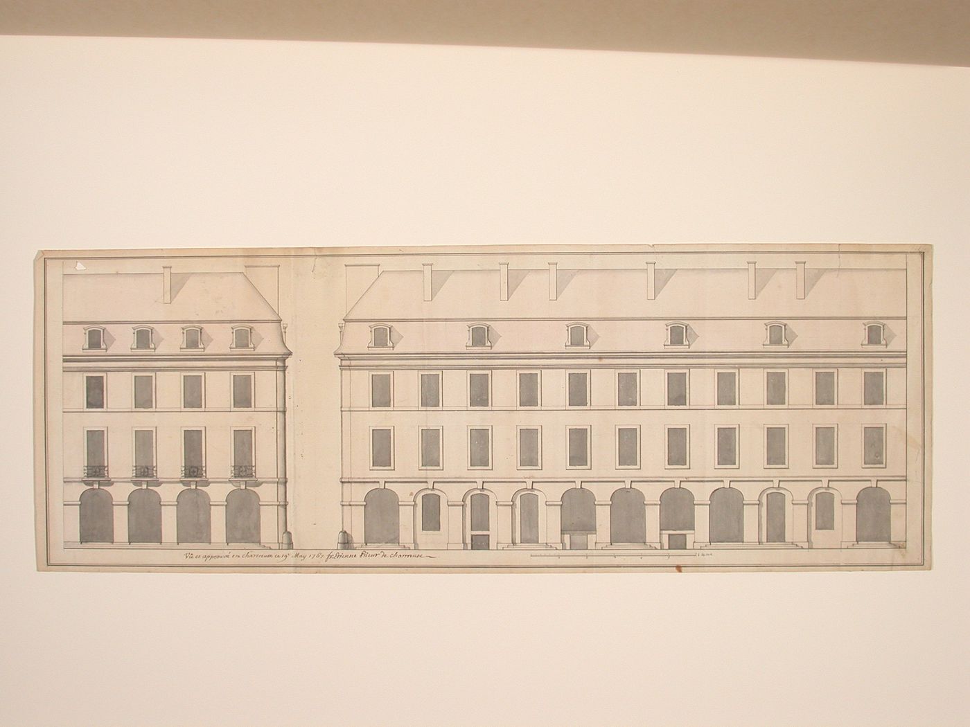 Elevation des deux faces d'un batiment à construire, Dijon (smaller drawing)