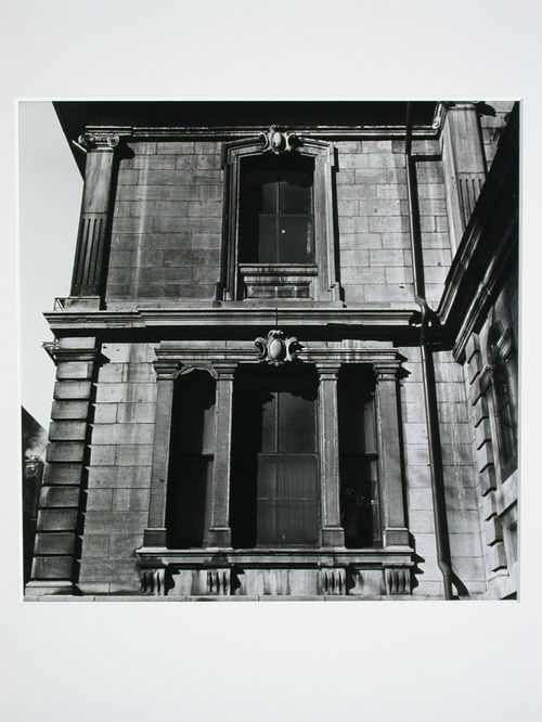 Architectural sculptures in Montréal: 1840-1940