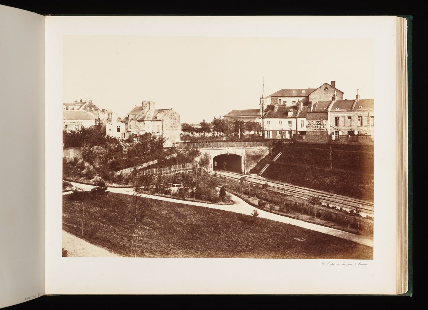 Sortie de la Gare d'Amiens