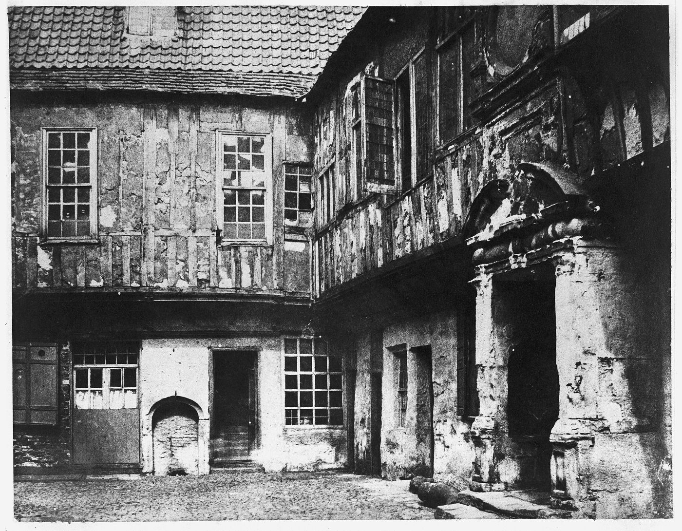 Plate from portfolio ''Photographic Views of York and its Environs''