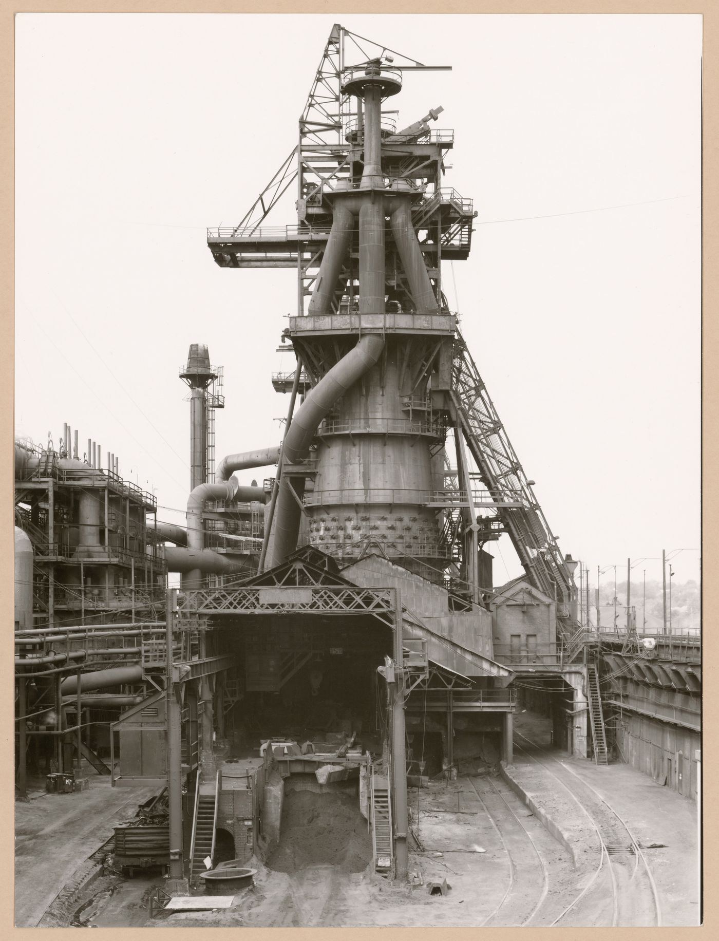 View of a blast furnace of Republic Steel mill, Youngstown, Ohio