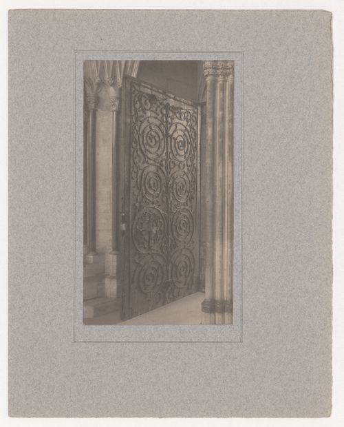 Plate from portfolio ''York Minster Chapter House''