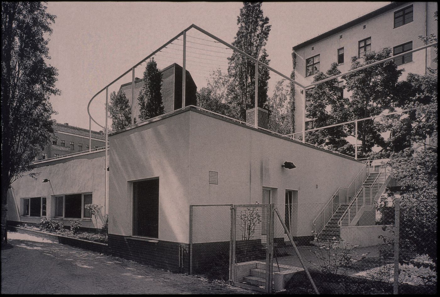 Exterior view of Senior Club Anziani, Blocke 121, Berlin, Germany