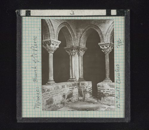 Detail view of arcade of cloister of Saint-Pierre Abbey, Moissac, Tarn-et-Garonne, France