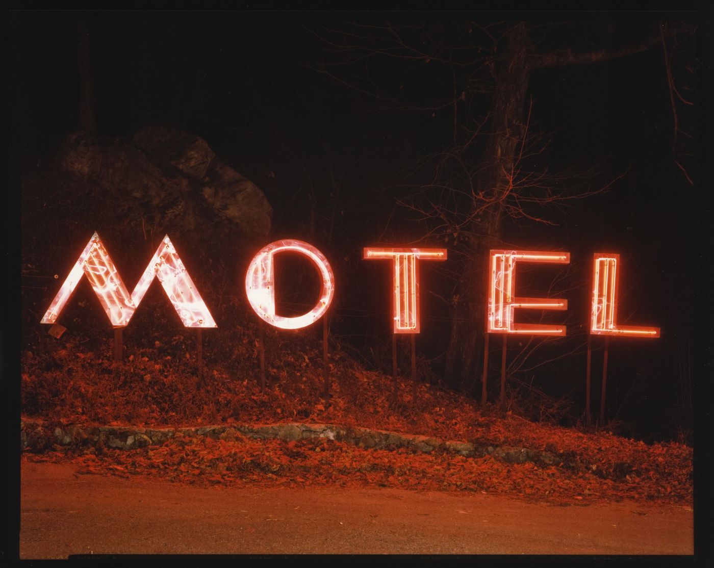 Sign for the "Senic [sic] Motel". Chattanooga, Tennessee