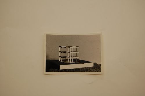 Stiff Dom-ino Housing, United Kingdom: view of a model