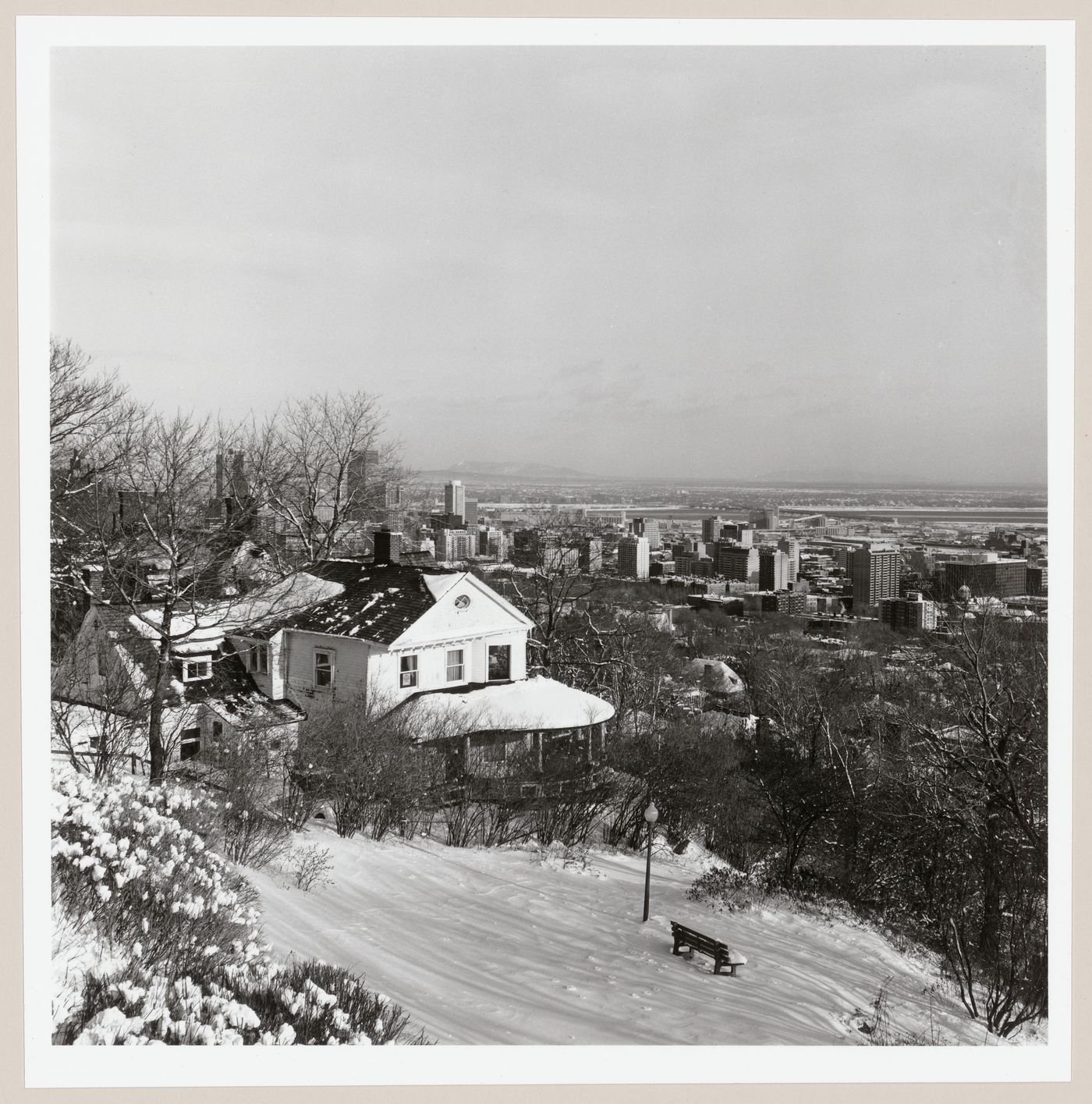 View of Sunnyside Park from the Lookout showing downtown Montréal in the background, Westmount, Québec