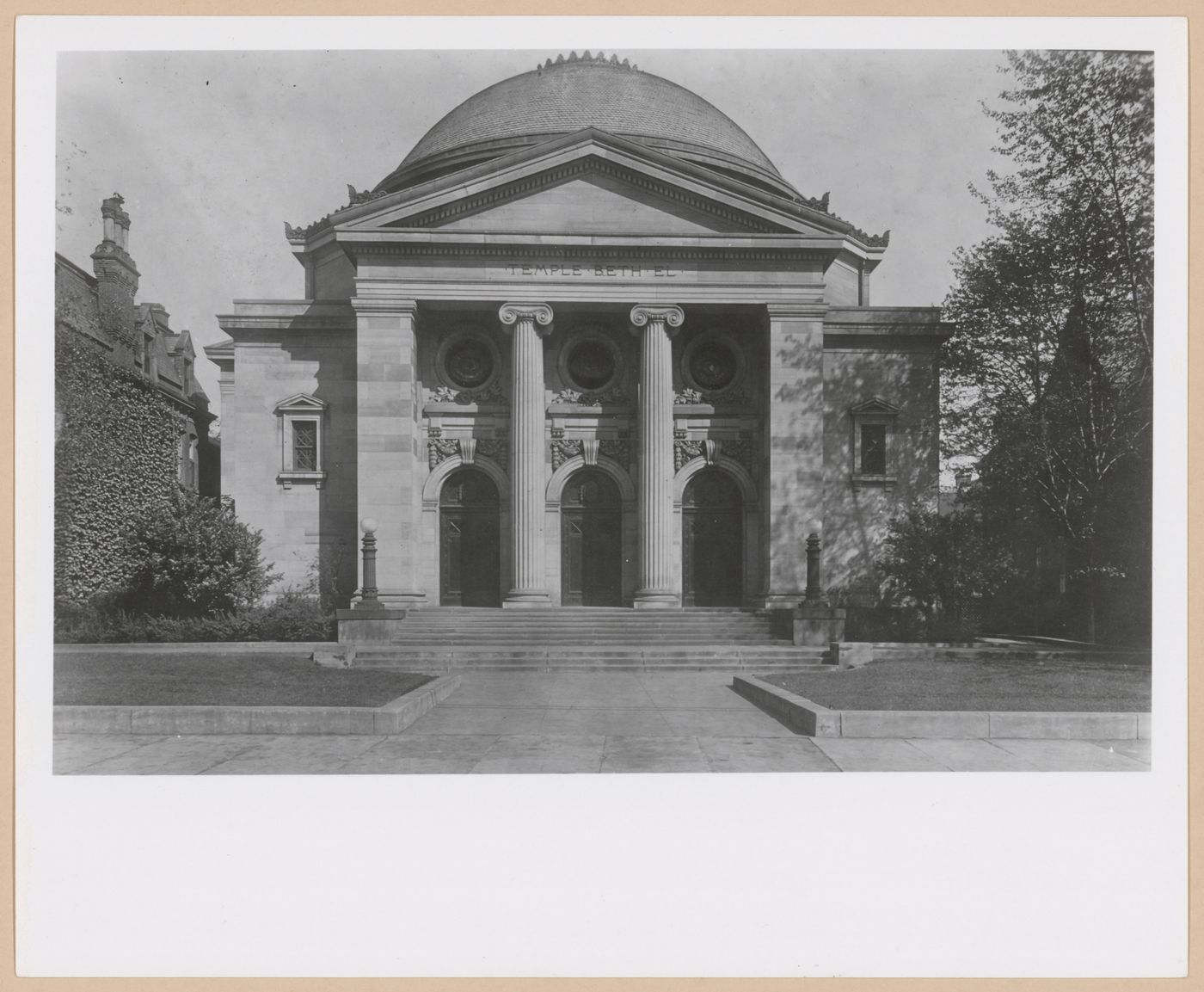 View of the principal façade of Temple Beth El (now the Bonstelle Theater of Wayne State University), Detroit, Michigan