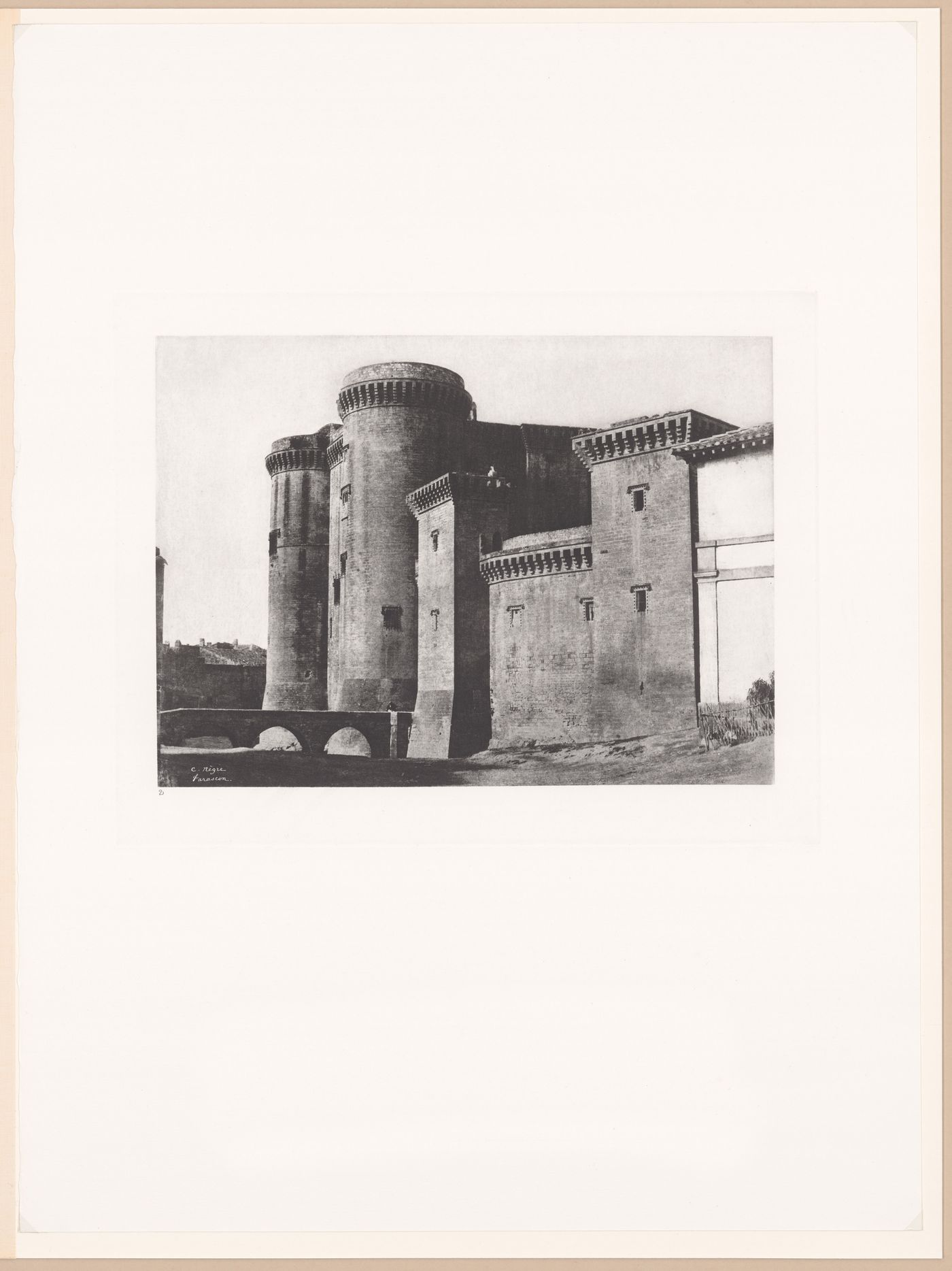 Tarascon: le chateau du Roi Rene.