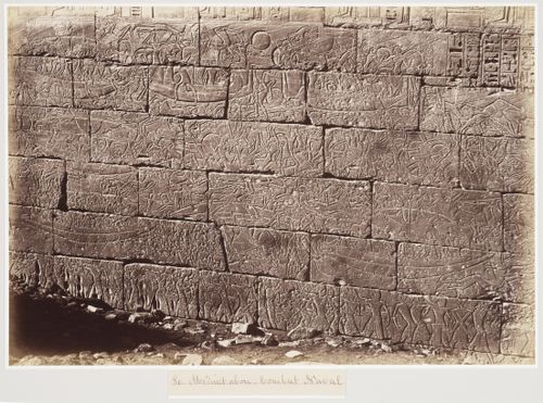 Medinet abou. bombat Naval