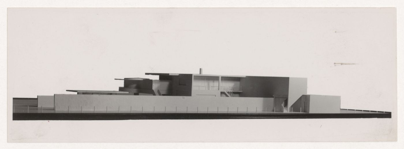 Photograph of a model for Johnson House, Pinehurst, North Carolina