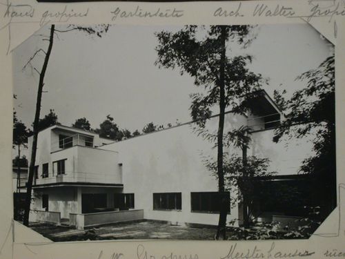 View of the Gropius House showing the side adjacent to the garden, Dessau, Germany