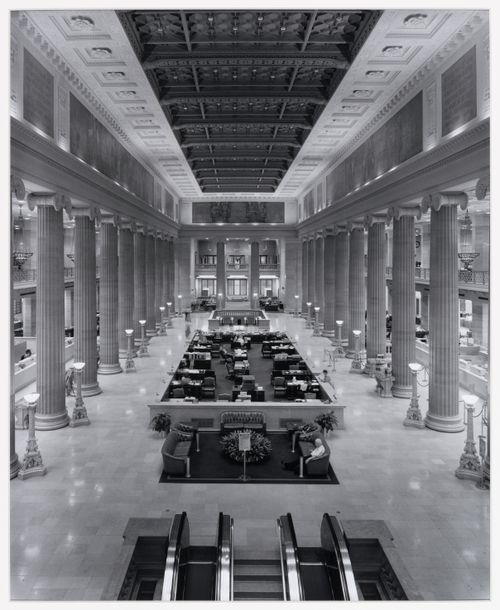 Banking hall, Illinois Merchants Trust Company (now Continental Illinois National Bank and Trust Company of Chicago), Chicago, Illinois