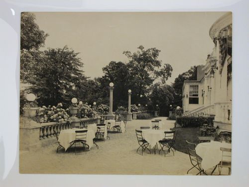 View of the Longue Vue Golf Course clubhouse terrace, New York [?], United States
