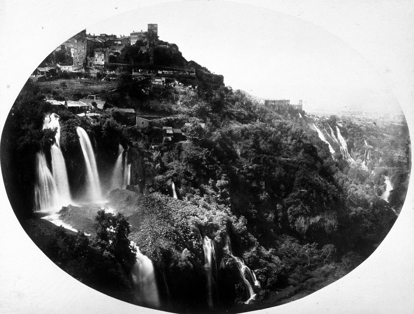 Plate from album ''Views of Italy, Monaco, Algers, Lisbonne, Gibraltar and Montserrat by various photographers''