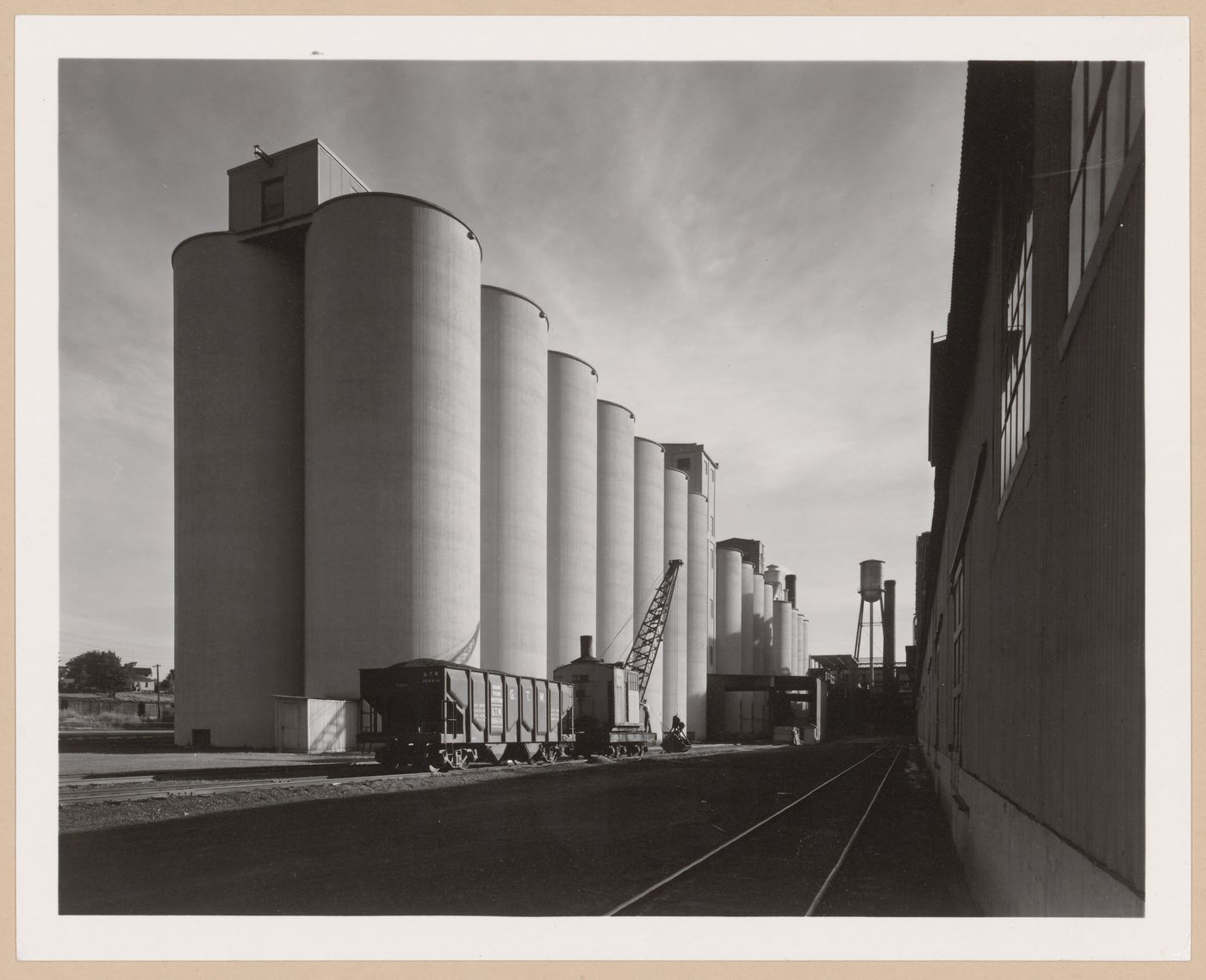View of the grain silos of the Kellogg Company Warehouse [?], Battle Creek, Michigan
