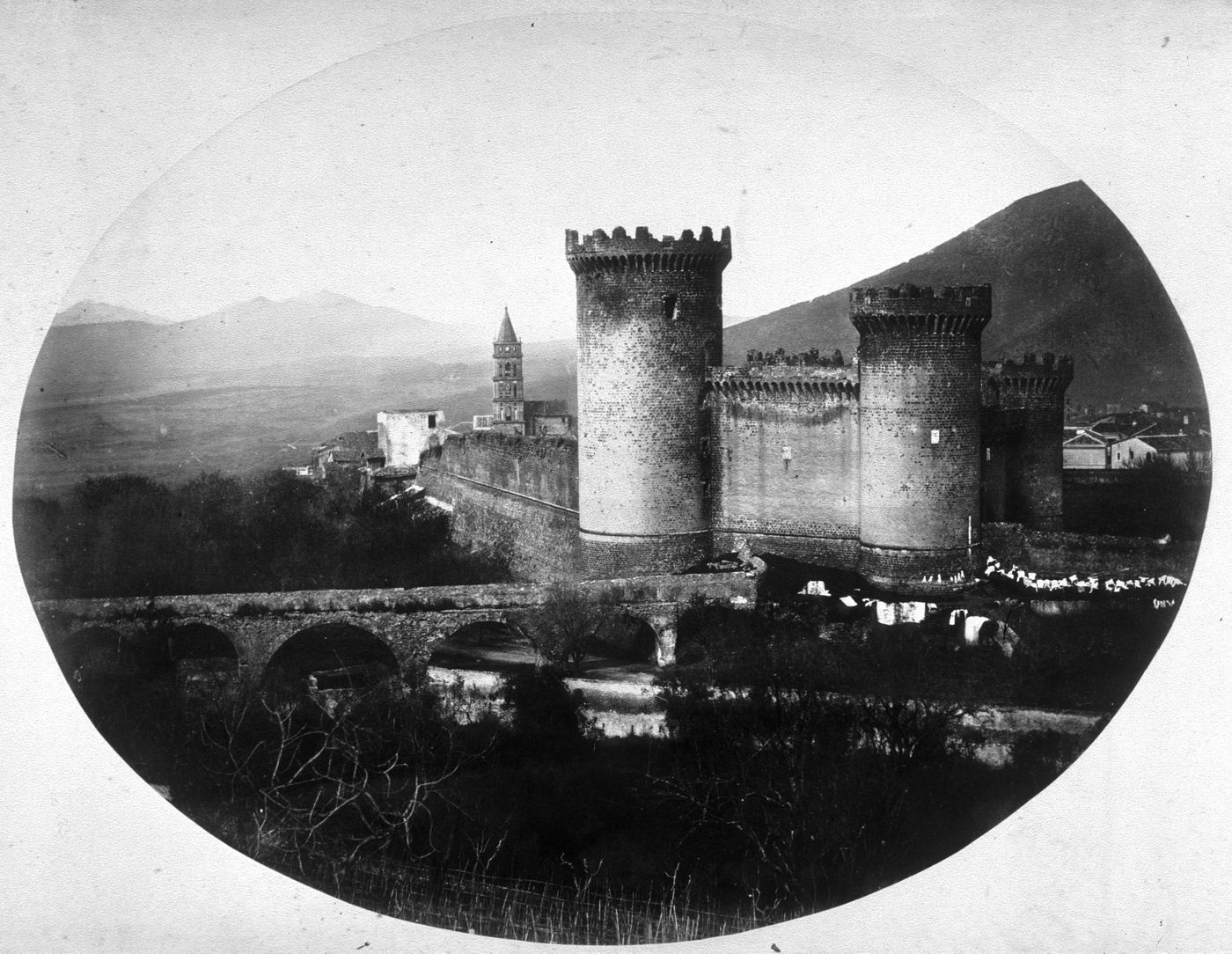 Plate from album ''Views of Italy, Monaco, Algers, Lisbonne, Gibraltar and Montserrat by various photographers''