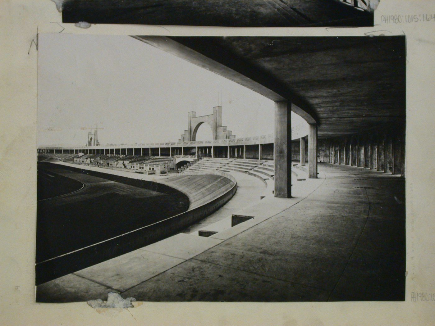 Stade pour les sports athlétiques. Lyon, Tony Garnier