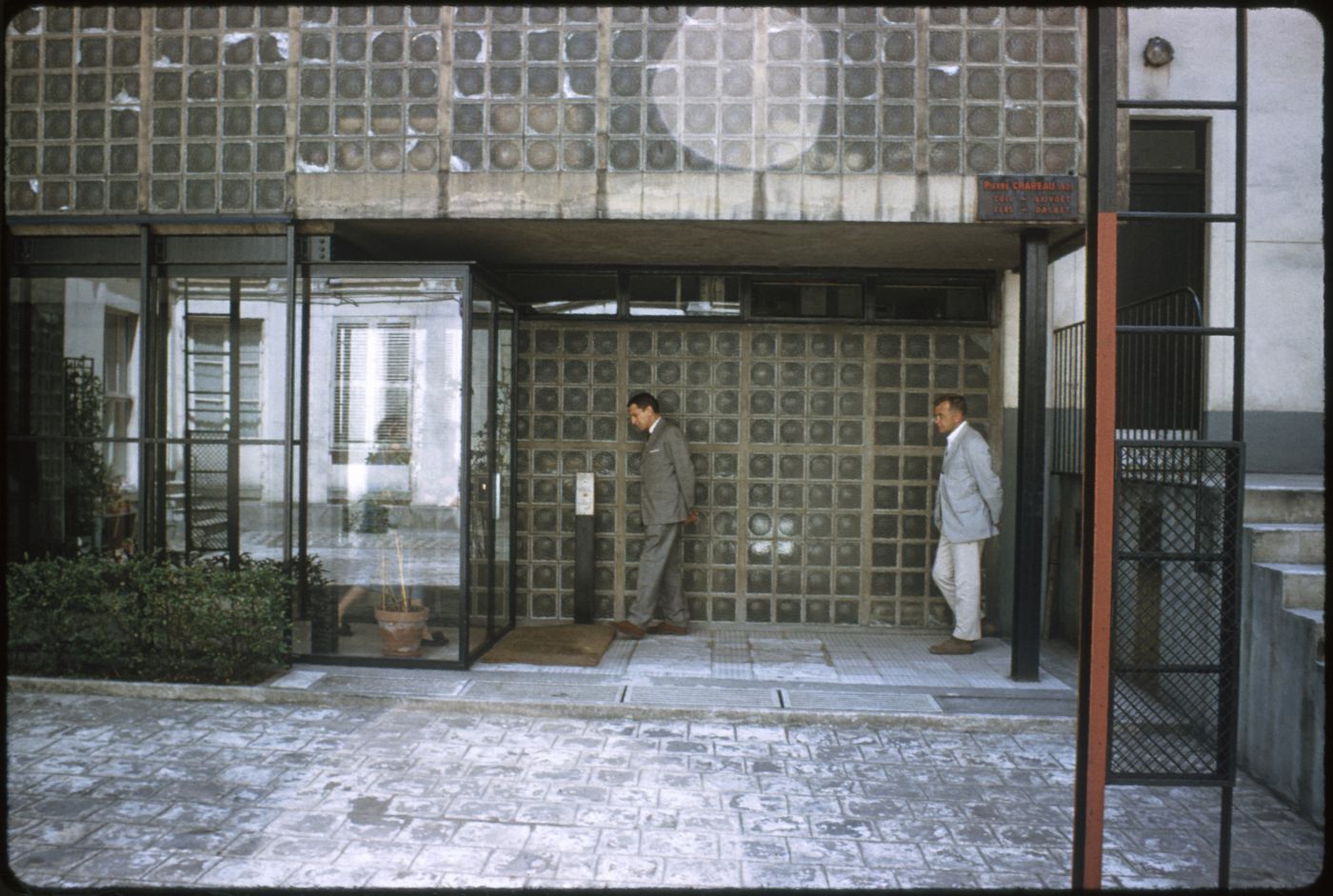 Colin Rowe and David Crowe at the Maison de Verre, Paris