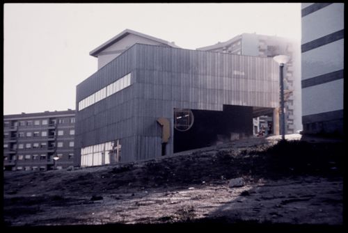 Exterior view of Cooperativa Unicoope Domus / Pasteleira, Porto, Portugal