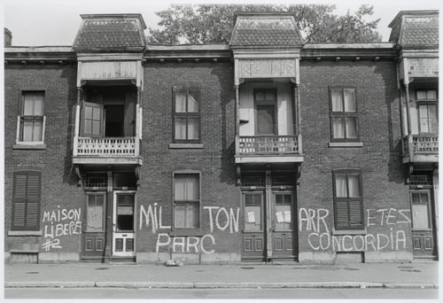 Milton Park Project : Occupation of closed houses, 280/288 Prince Arthur West, Montréal, Québec