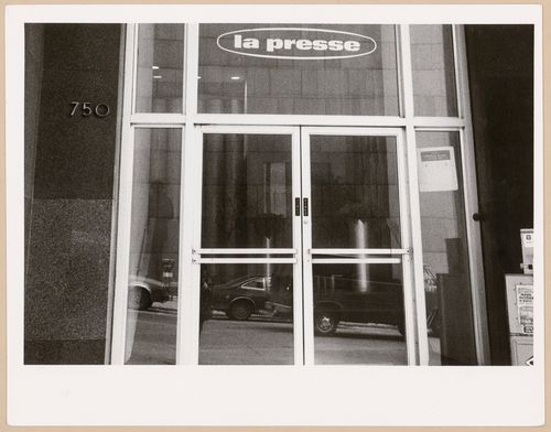 Exterior view of doors of La Presse at 750 Boulevard Saint-Laurent, Montréal, Quebec