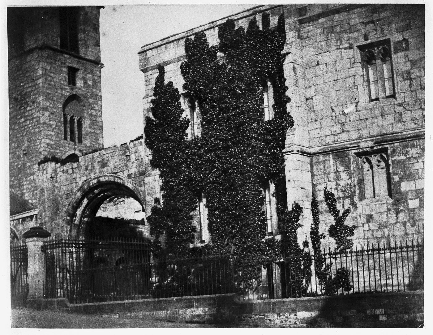 Plate from portfolio ''Photographic Views of York and its Environs''