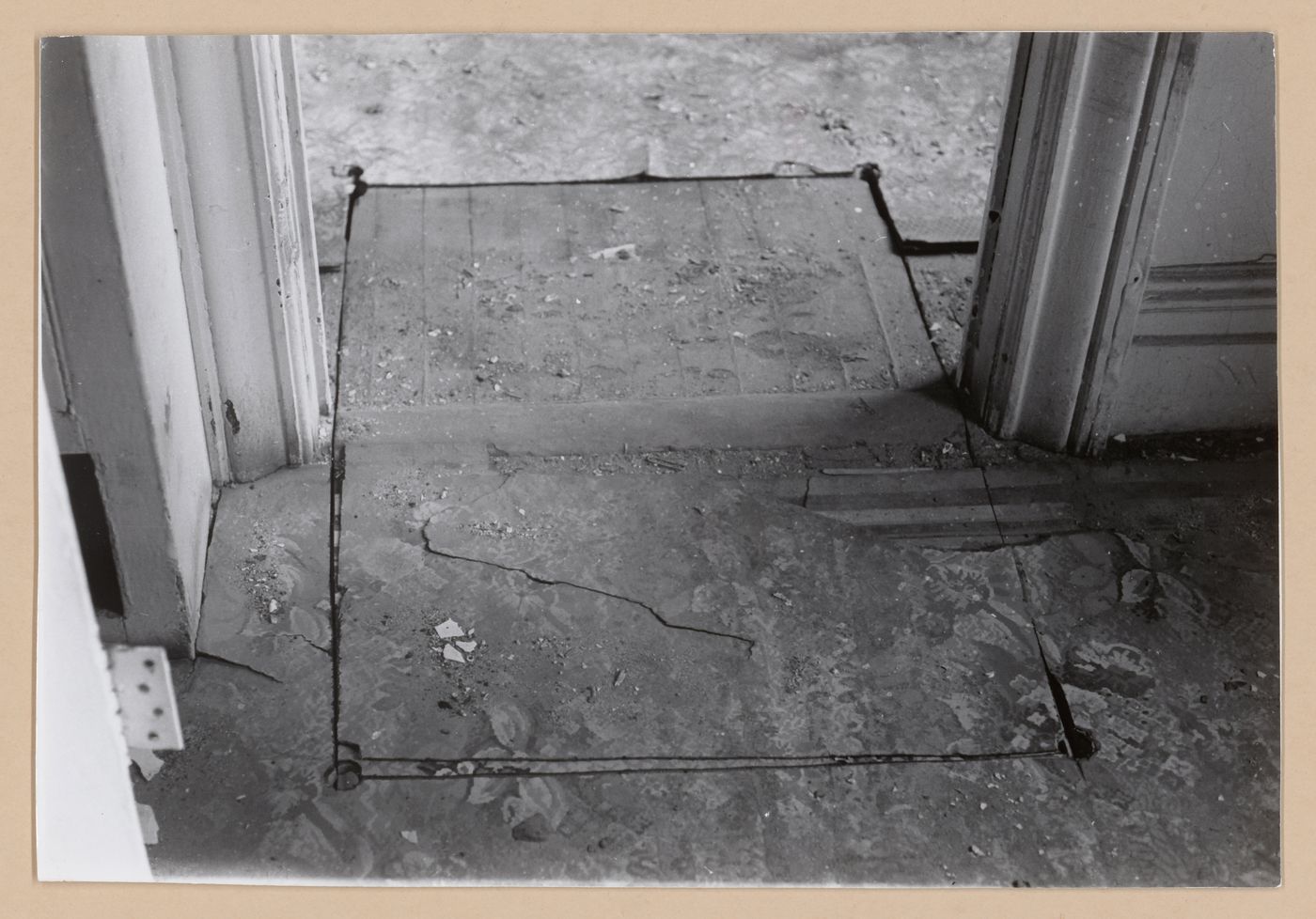 Photograph for Series B (Threshole), 2B