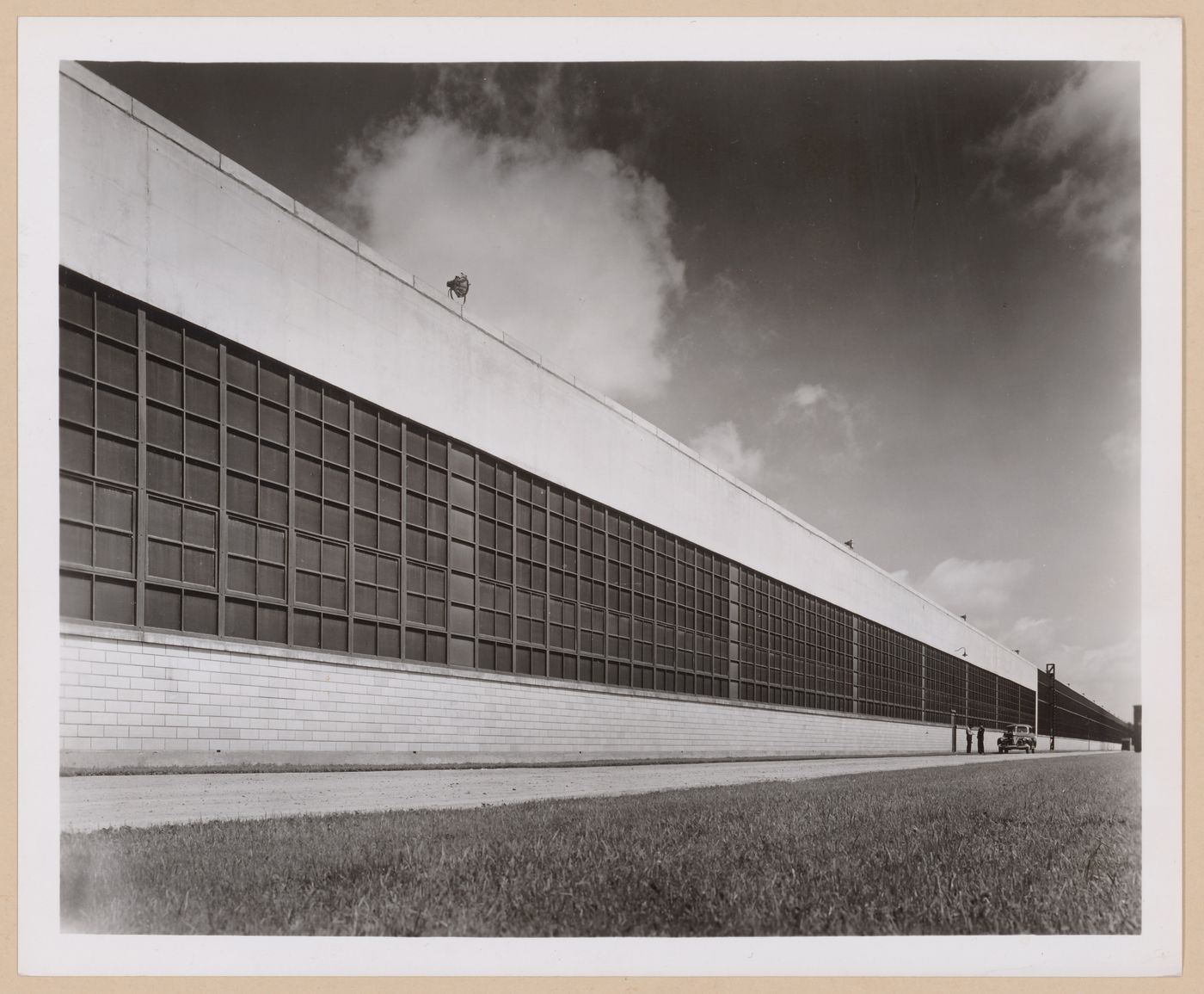 View of the principal façade of the addition to the Assembly Building, General Motors Corporation Chevrolet division Aviation Engine Assembly Plant, Tonawanda, New York
